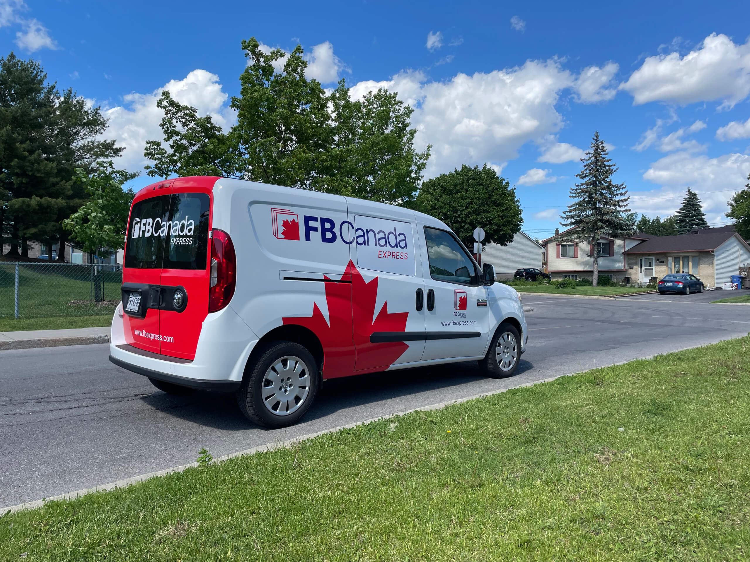 Courier Services Canada  Canadian delivery Service Company